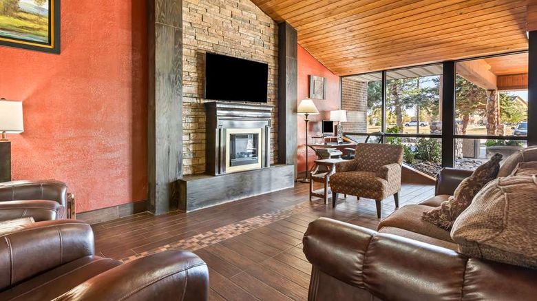 <b>Best Western Tower West Lodge Lobby</b>. Images powered by <a href="https://iceportal.shijigroup.com/" title="IcePortal" target="_blank">IcePortal</a>.