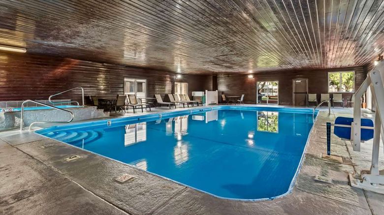 <b>Best Western Tower West Lodge Pool</b>. Images powered by <a href="https://iceportal.shijigroup.com/" title="IcePortal" target="_blank">IcePortal</a>.
