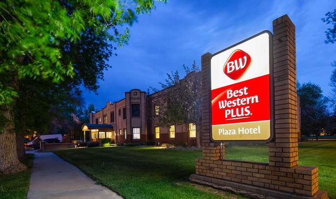 Best Western Plus Plaza Hotel Exterior