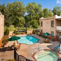 Best Western Plus Plaza Hotel