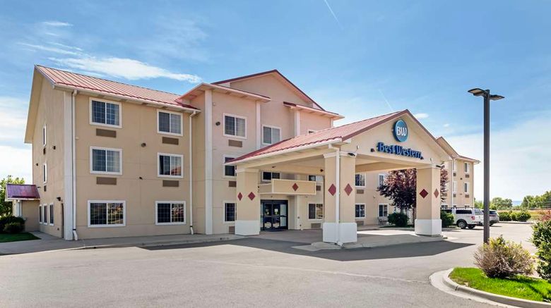 <b>Best Western Laramie Inn & Suites Exterior</b>. Images powered by <a href="https://iceportal.shijigroup.com/" title="IcePortal" target="_blank">IcePortal</a>.