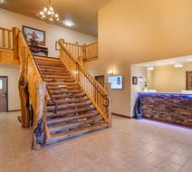 Best Western Devils Tower Inn Lobby