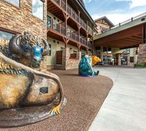 Best Western Premier Ivy Inn and Suites Exterior
