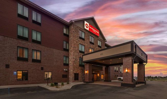 Best Western Plus Casper Inn & Suites Exterior