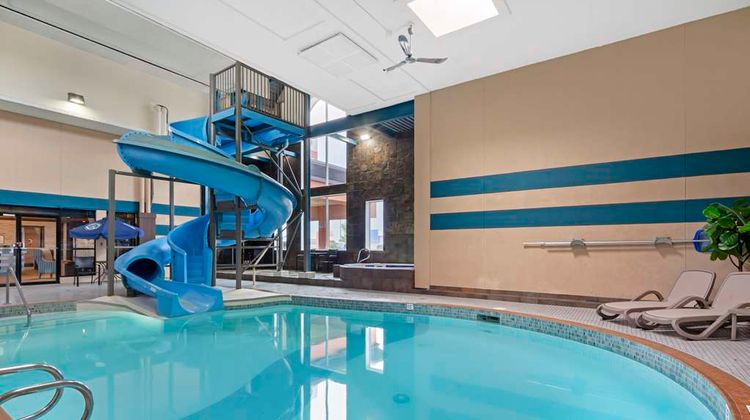 Best Western Plus City Centre Inn Pool