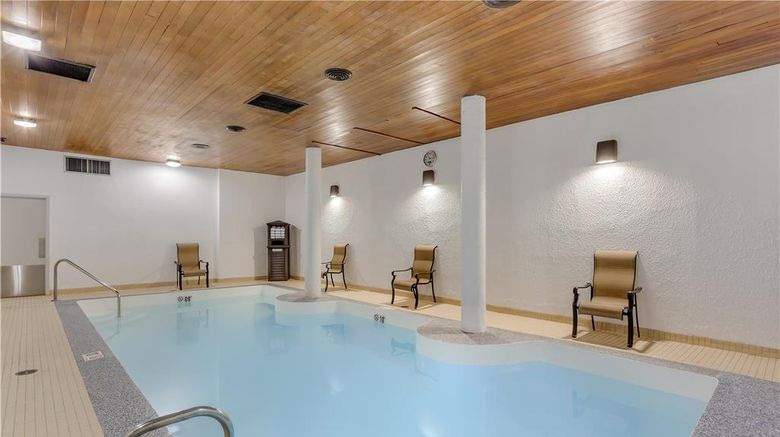 <b>Best Western Cedar Park Inn Pool</b>. Images powered by <a href="https://iceportal.shijigroup.com/" title="IcePortal" target="_blank">IcePortal</a>.