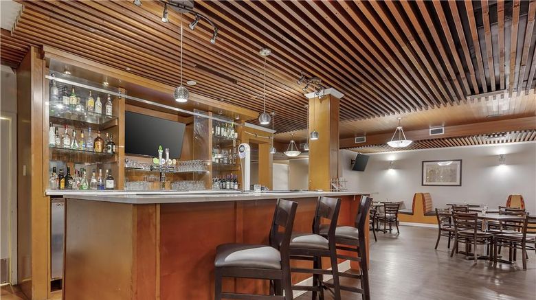 <b>Best Western Cedar Park Inn Restaurant</b>. Images powered by <a href="https://iceportal.shijigroup.com/" title="IcePortal" target="_blank">IcePortal</a>.