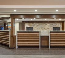 Best Western Plus Port O'Call Hotel Lobby