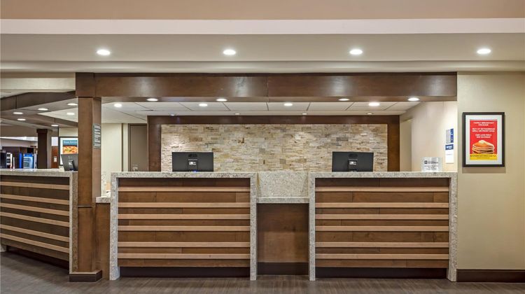 Best Western Plus Port O'Call Hotel Lobby