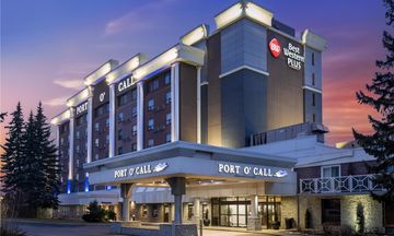 Best Western Plus Port O'Call Hotel