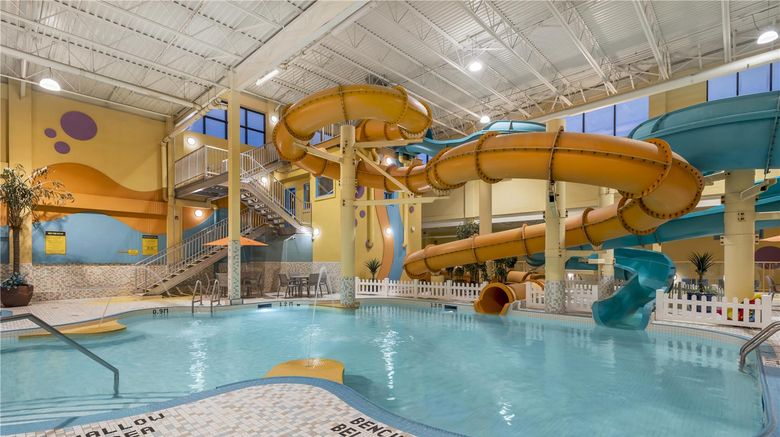 <b>Best Western Plus Port O'Call Hotel Pool</b>. Images powered by <a href="https://iceportal.shijigroup.com/" title="IcePortal" target="_blank">IcePortal</a>.