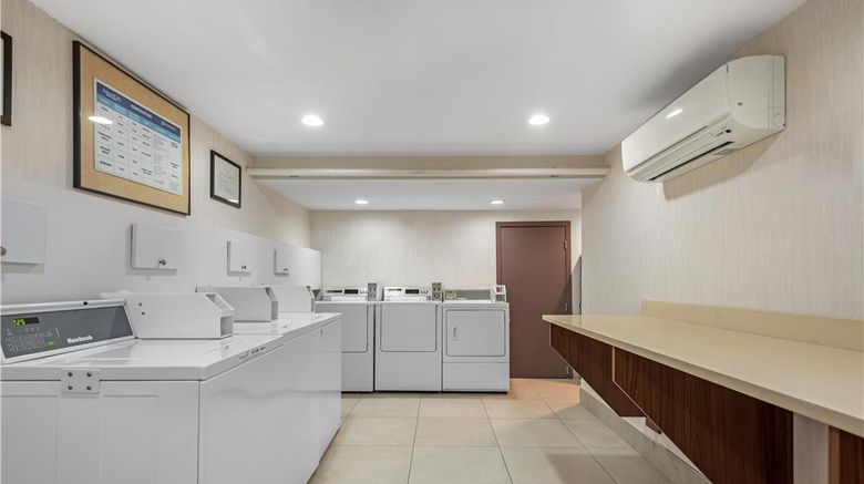 <b>Best Western Plus Suites Downtown Other</b>. Images powered by <a href="https://iceportal.shijigroup.com/" title="IcePortal" target="_blank">IcePortal</a>.