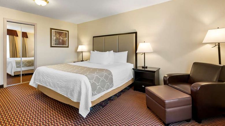 <b>Best Western of Olds Room</b>. Images powered by <a href="https://iceportal.shijigroup.com/" title="IcePortal" target="_blank">IcePortal</a>.