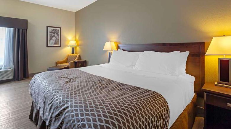 <b>Best Western High Road Inn Room</b>. Images powered by <a href="https://iceportal.shijigroup.com/" title="IcePortal" target="_blank">IcePortal</a>.
