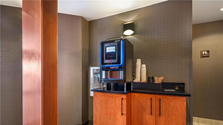 Best Western Plus Calgary Centre Inn Restaurant