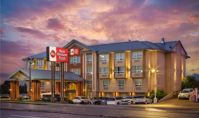 Best Western Plus Calgary Centre Inn Exterior