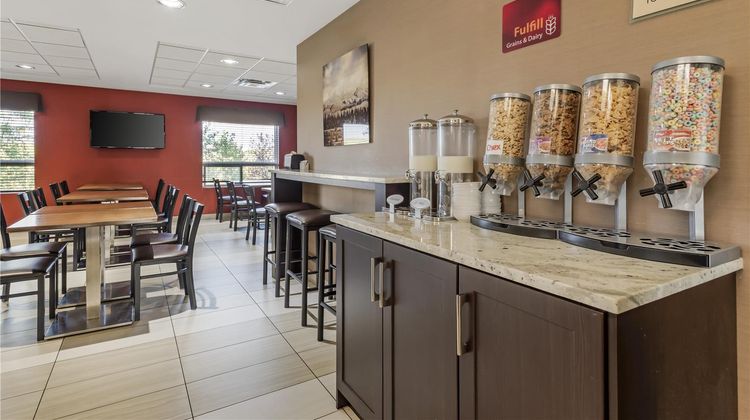 Best Western Plus Red Deer Inn & Suites Restaurant