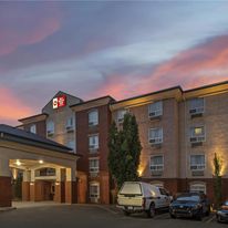 Best Western Plus Red Deer Inn & Suites