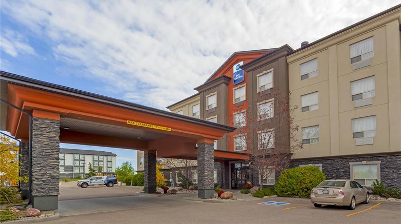 <b>Best Western Bonnyville Inn & Suites Exterior</b>. Images powered by <a href="https://iceportal.shijigroup.com/" title="IcePortal" target="_blank">IcePortal</a>.