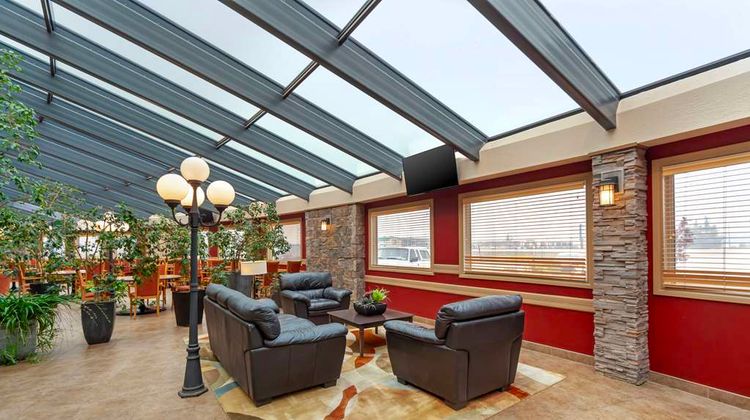 Best Western Plus Mirage Hotel & Resort Lobby