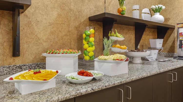 Best Western Wainwright Inn & Suites Restaurant