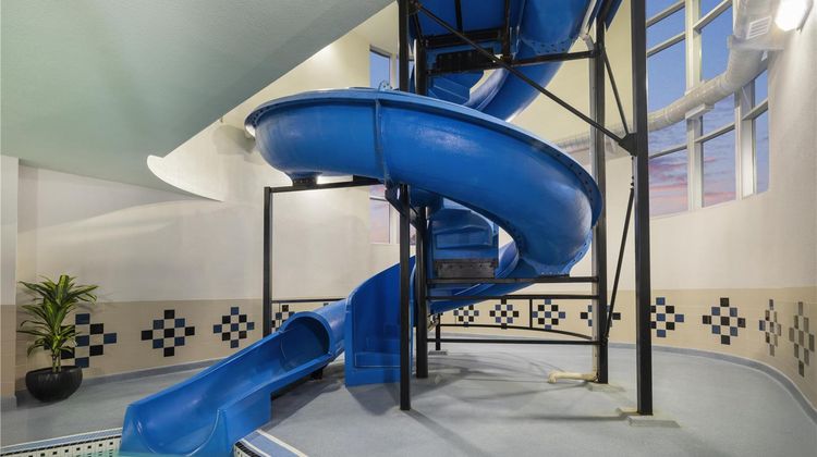 Best Western Premier Freeport Inn/Stes Pool