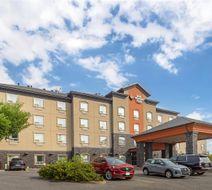 Best Western Plus The Inn at St. Albert Exterior