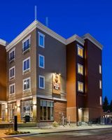 Best Western Plus Chateau Sylvan Lake