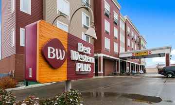 Best Western Plus Chateau Sylvan Lake