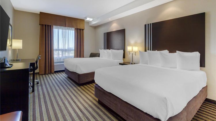 Best Western Plus Sherwood Inn & Suites Room
