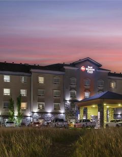 Best Western Plus Sherwood Inn & Suites