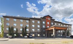 Best Western Plus Sherwood Inn & Suites