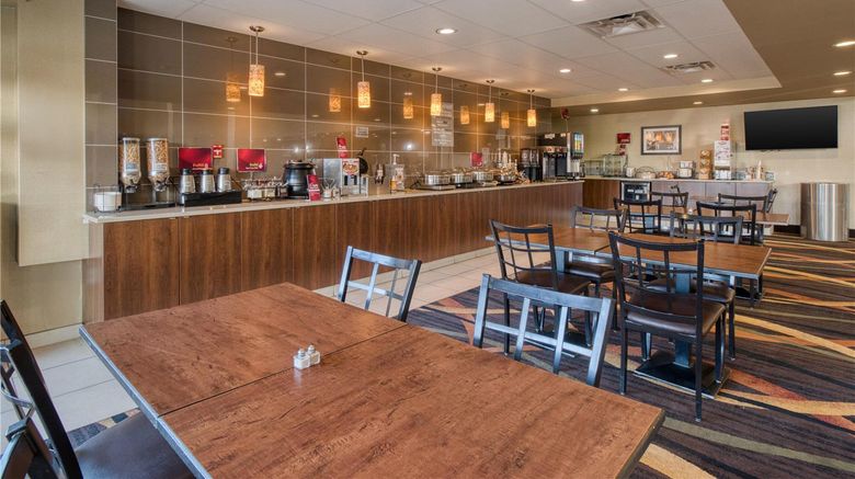<b>Best Western Plus Fox Creek Restaurant</b>. Images powered by <a href="https://iceportal.shijigroup.com/" title="IcePortal" target="_blank">IcePortal</a>.