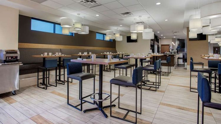 Best Western Plus Sawridge Suites Restaurant