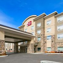 Best Western Plus Okotoks Inn & Suites