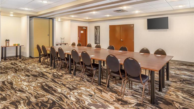 <b>Best Western Plus Service Inn & Suites Meeting</b>. Images powered by <a href="https://iceportal.shijigroup.com/" title="IcePortal" target="_blank">IcePortal</a>.