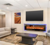 Best Western Plus Service Inn & Suites Lobby