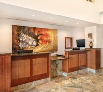 Best Western Plus Service Inn & Suites Lobby