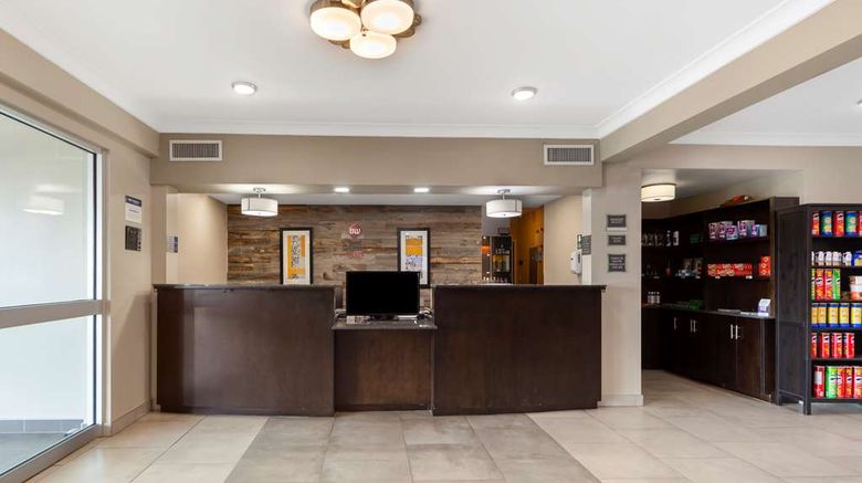 <b>Best Western Plus Fort Saskatchewan Inn Lobby</b>. Images powered by <a href="https://iceportal.shijigroup.com/" title="IcePortal" target="_blank">IcePortal</a>.