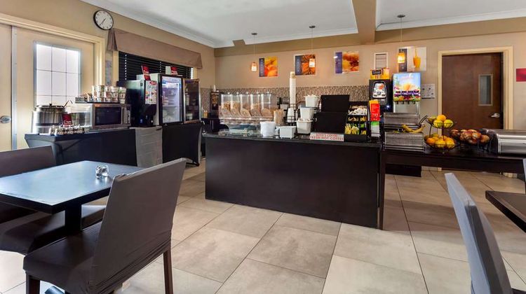 Best Western Plus Fort Saskatchewan Inn Restaurant