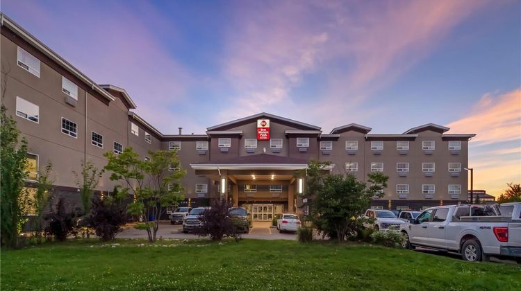 Best Western Plus Fort Saskatchewan Inn Exterior