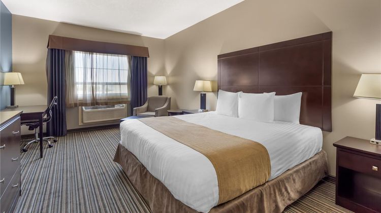 Best Western Plus Fort Saskatchewan Inn Room