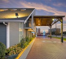 Best Western Inn at Penticton Exterior