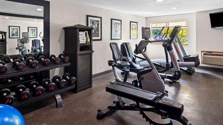 <b>Best Western Plus Langley Inn Health</b>. Images powered by <a href="https://iceportal.shijigroup.com/" title="IcePortal" target="_blank">IcePortal</a>.