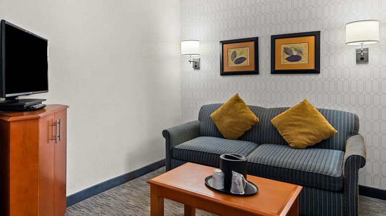 <b>Best Western Plus Langley Inn Room</b>. Images powered by <a href="https://iceportal.shijigroup.com/" title="IcePortal" target="_blank">IcePortal</a>.