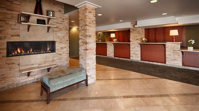 <b>Best Western Plus Langley Inn Lobby</b>. Images powered by <a href="https://iceportal.shijigroup.com/" title="IcePortal" target="_blank">IcePortal</a>.