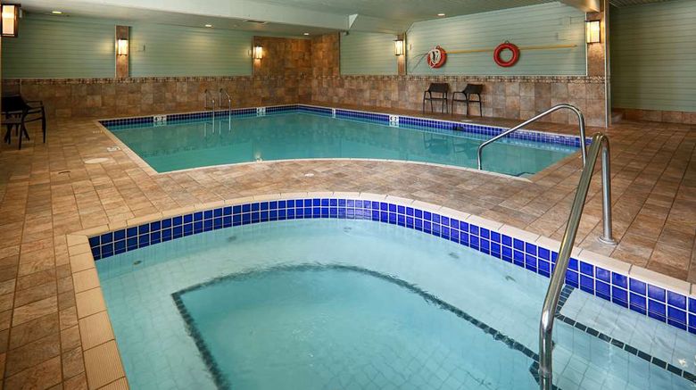 <b>Best Western Plus Langley Inn Pool</b>. Images powered by <a href="https://iceportal.shijigroup.com/" title="IcePortal" target="_blank">IcePortal</a>.
