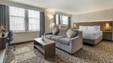 Best Western Plus Carlton Plaza Hotel Room