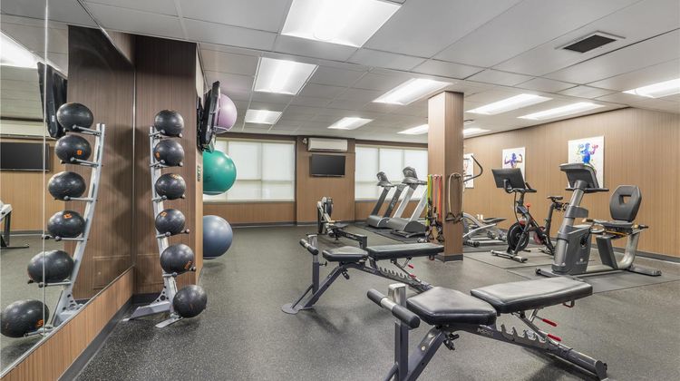 Best Western Plus Carlton Plaza Hotel Health