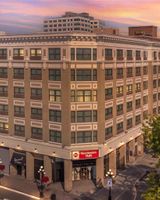 Best Western Plus Carlton Plaza Hotel